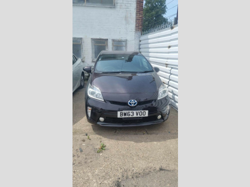 Toyota Prius  1.5 CVT 4dr
