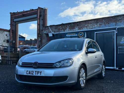 Volkswagen Golf  1.6 TDI Match Euro 5 5dr