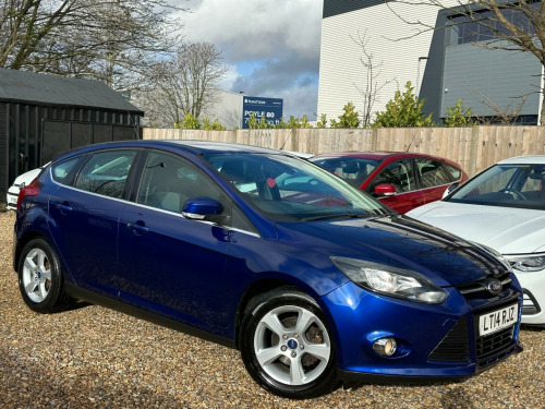 Ford Focus  1.6 Zetec Navigator Powershift Euro 5 5dr 