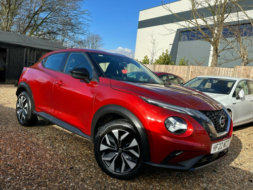 Nissan Juke  1.0 DIG-T Acenta DCT Auto Euro 6 (s/s) 5dr 