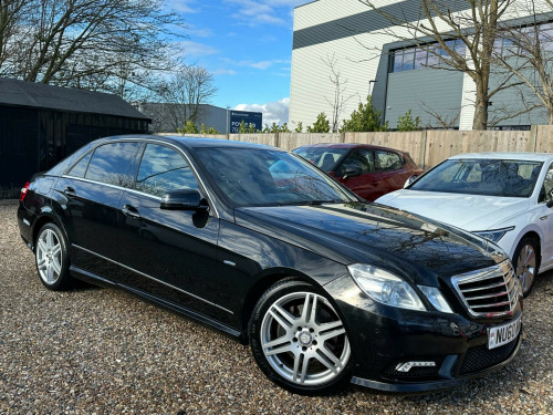 Mercedes-Benz E-Class E220 2.1 E220 CDI BlueEfficiency Sport Tiptronic Euro 5 4dr 
