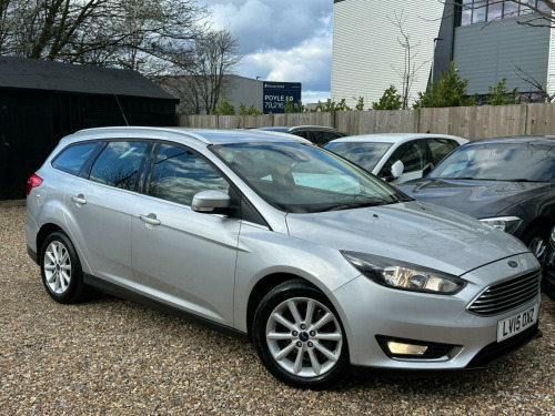Ford Focus  1.6 Titanium Powershift Euro 6 5dr 