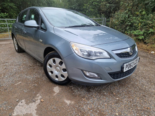 Vauxhall Astra  1.4 16v Exclusiv Euro 5 5dr