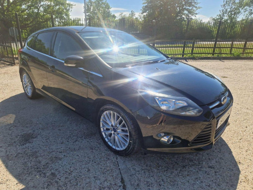Ford Focus  1.0T EcoBoost Zetec Euro 5 (s/s) 5dr
