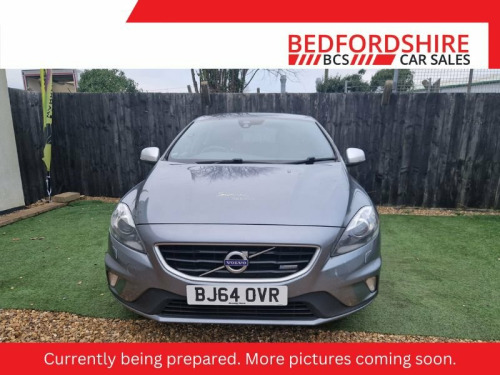 Volvo V40  2.0 D4 R-Design Lux Nav Hatchback 5dr Diesel Manua