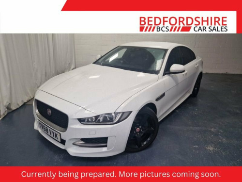 Jaguar XE  2.0d R-Sport Saloon 4dr Diesel Auto Euro 6 (s/s) (