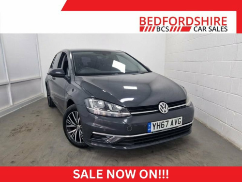 Volkswagen Golf  1.6 TDI BlueMotion Tech SE Nav Hatchback 5dr Diese
