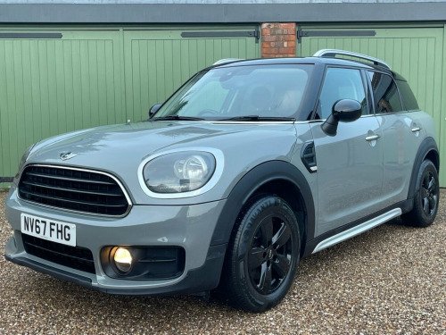 MINI Countryman  1.5 Cooper SUV 5dr Petrol Manual Euro 6 (s/s) (136