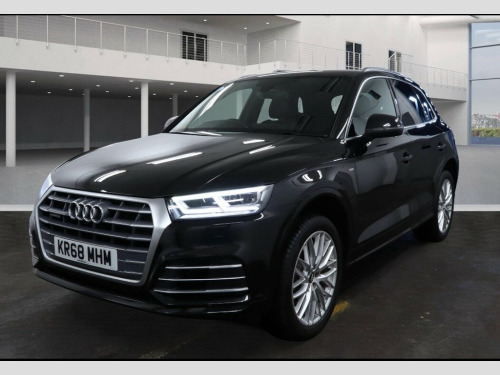 Audi Q5  2.0 TFSI S line SUV 5dr Petrol S Tronic quattro Eu 