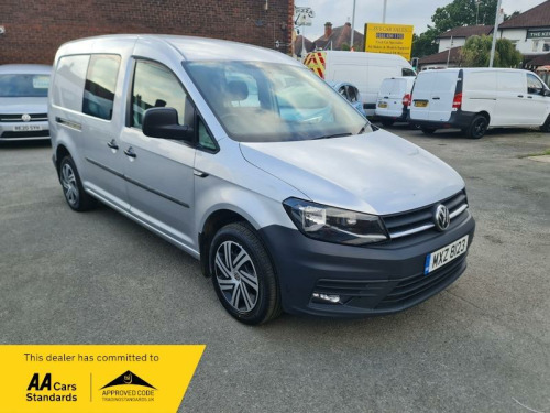 Volkswagen Caddy  2.0 TDi C20 Maxi Combi Van 5dr Diesel Manual FWD (Window) (128 g/km, 101 bh