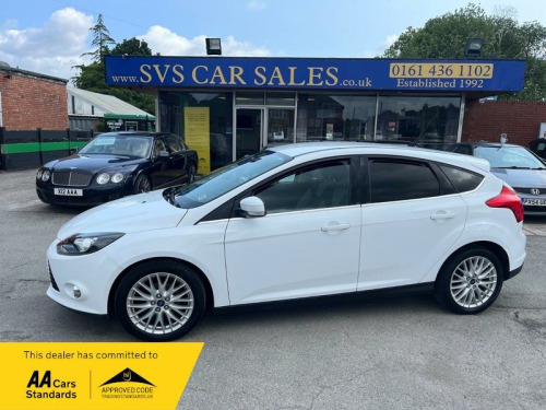 Ford Focus  1.0T EcoBoost Zetec Hatchback 5dr Petrol Manual Euro 5 (s/s) (100 ps)