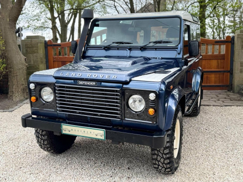 Land Rover 90  2.4 TDCI County Hard Top