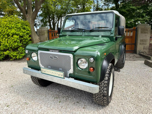 Land Rover 90 2.5 TDi 2dr