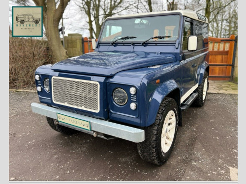 Land Rover 90  2.4 TDCi County Hard Top SUV 4WD SWB Euro 4 3dr 