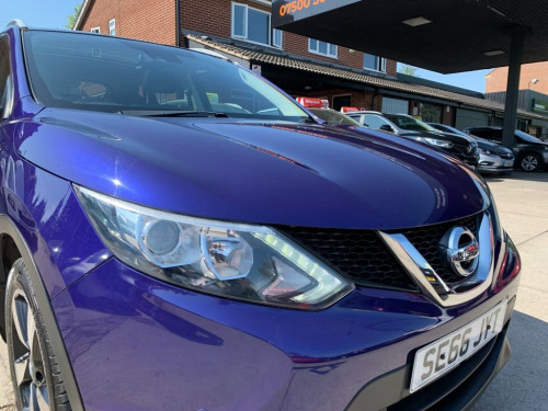 Nissan Qashqai  1.2 DIG-T N-Connecta SUV 5dr Petrol Manual 2WD Eur
