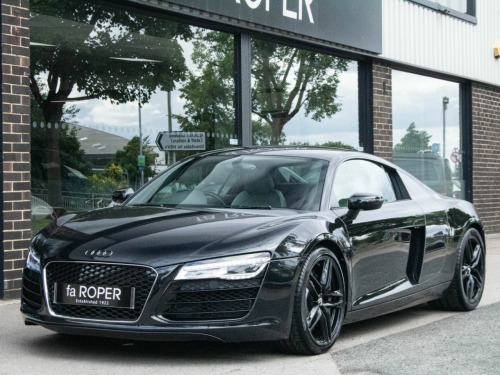 Audi R8  4.2 V8 FSI quattro S tronic 430ps