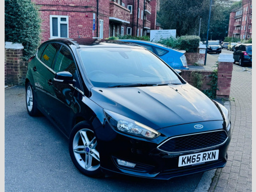 Ford Focus  1.6 Zetec Powershift Euro 6 5dr