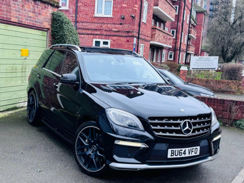 Mercedes-Benz M-Class  5.5 ML63 V8 AMG SpdS+7GT 4WD Euro 5 (s/s) 5dr 