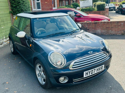MINI Hatch  1.6 Cooper Steptronic Euro 4 3dr