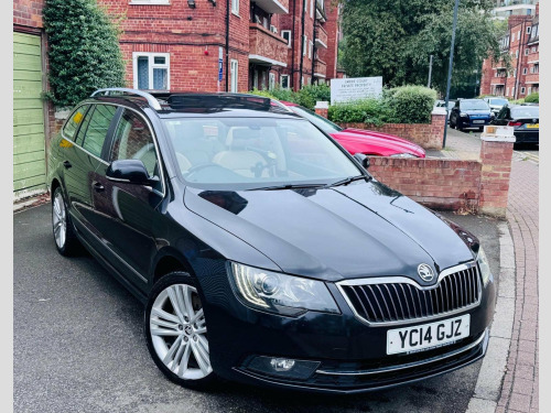 Skoda Superb  3.6 V6 Elegance DSG 4WD Euro 5 5dr