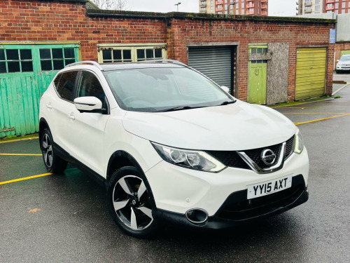 Nissan Qashqai  1.2 DIG-T n-tec+ XTRON 2WD Euro 5 (s/s) 5dr 