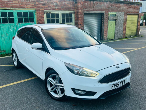 Ford Focus  1.6 Zetec Powershift Euro 6 5dr