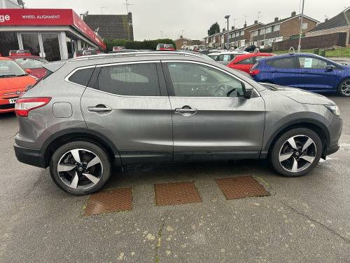 Nissan Qashqai  1.2 DIG-T N-Connecta SUV 5dr Petrol Manual 2WD Euro 6 (s/s) (115 ps) 