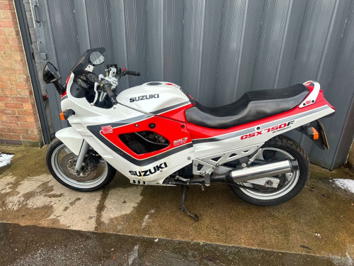 Suzuki GSX750 F