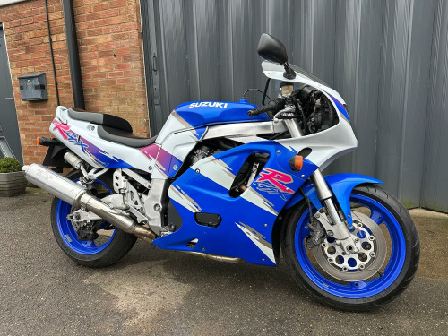 Suzuki GSXR750  Wn