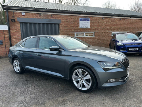 Skoda Superb  2.0 TDI SE L Executive