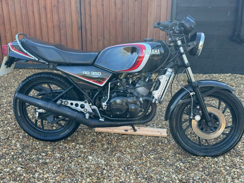 YAMAHA RD250  Classic (1974 - 1996)