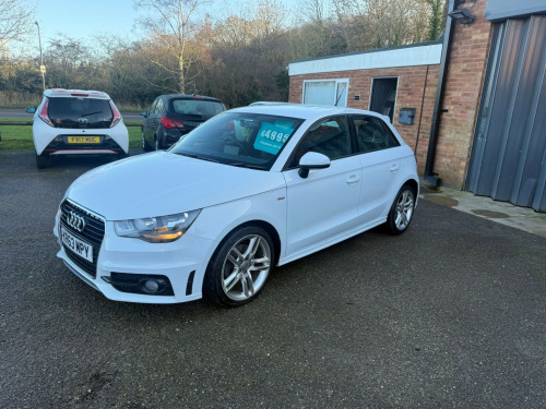 Audi A1  1.6 TDI S line 