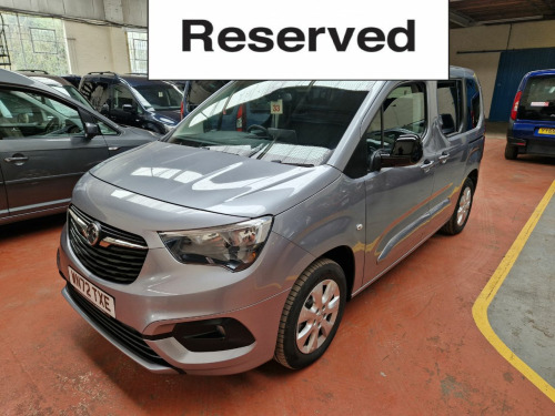 Vauxhall Combo  WHEELCHAIR ACCESSIBLE 1.2 Turbo 130 SE 5dr Auto