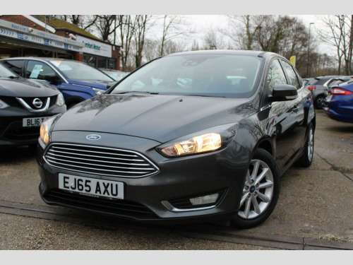 Ford Focus  1.0 T EcoBoost Titanium