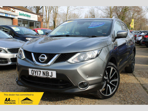 Nissan Qashqai  1.6 DIG-T Tekna