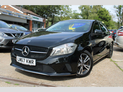 Mercedes-Benz A-Class  1.5 A180d SE