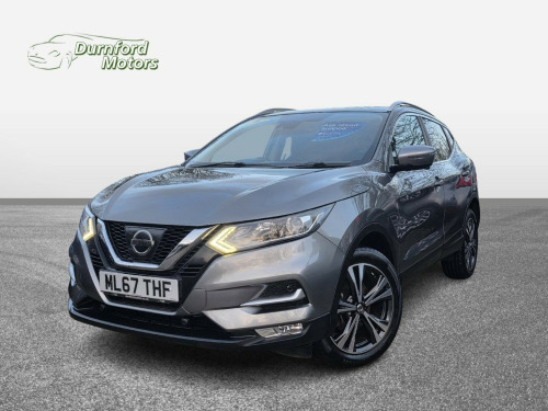Nissan Qashqai  1.2 DIG-T N-Connecta 