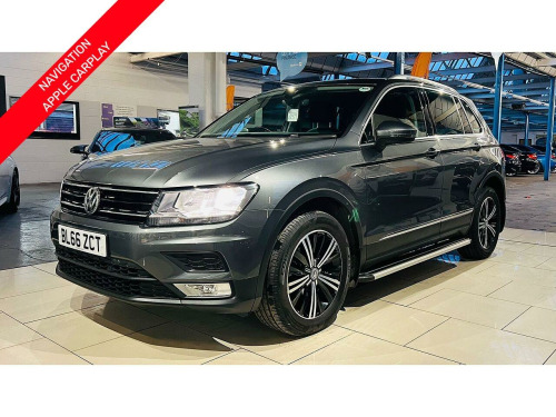 Volkswagen Tiguan  2.0 TDI BlueMotion Tech SE Navigation SUV 5dr Diesel DSG 4Motion Euro 6 (s/