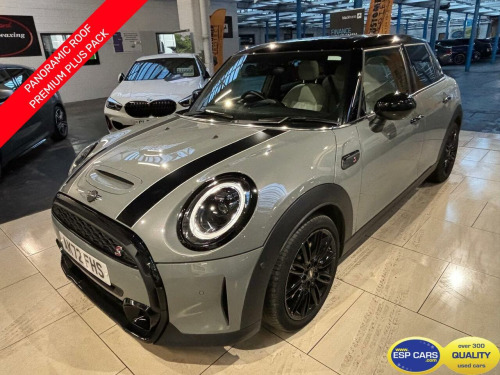 MINI Hatch  2.0 Cooper S Exclusive Hatchback 5dr Petrol Steptronic Euro 6 (s/s) (178 ps 