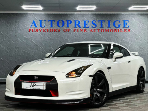 Nissan GT-R  3.8 Premium 2dr Auto 1 OWNER FROM NEW|SERVICED EVERY 3K