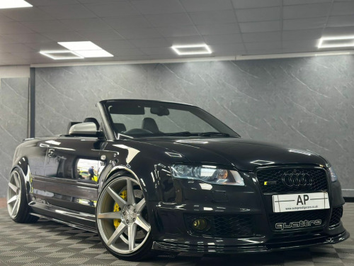 Audi RS4 Saloon  RS4 Quattro 2dr SHOW CAR MILLTEKS COIL OVERS LOW MILEAGE 58 REG FINAL EDITI