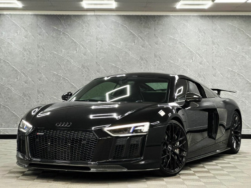 Audi R8  5.2 FSI V10 Plus Quattro 2dr S Tronic MASSIVE CARBON EXTRAS CAPRISTO EXHAUS