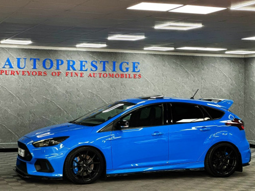 Ford Focus  2.3 EcoBoost 5dr SUNROOF SHELL SEATS SYNC 3 GHOST II NITROUS BLUE LOW MILEA