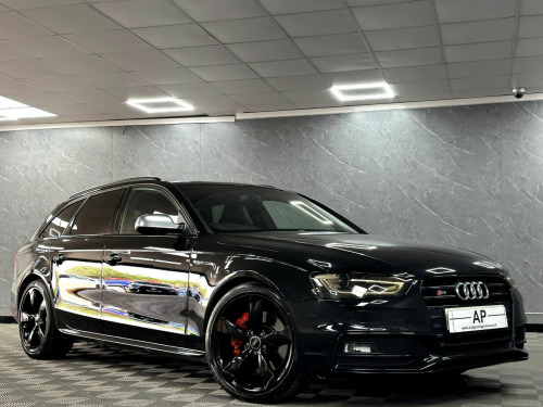 Audi A4  S4 Quattro Black Edition 5dr S Tronic [Nav] 