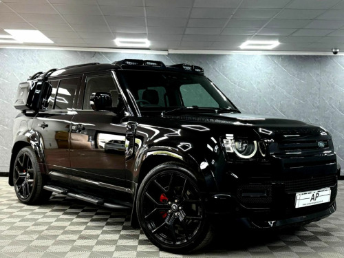 Land Rover Defender  3.0 D250 X-Dynamic SE 110 5dr Auto WIDE-ARCH URBAN CONVERSION