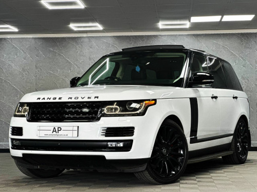 Land Rover Range Rover 3.0 TDV6 Vogue 4dr Auto FUJI WHITE SE SPEC BLACK EDITION PAN ROOF 360 BLIN