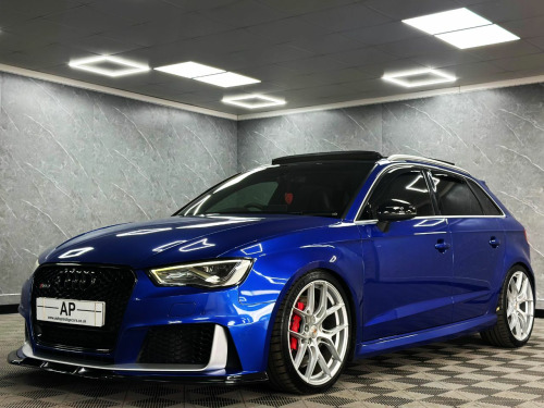 Audi RS3  2.5 TFSI Quattro 5dr S Tronic DESIGN PACK PAN ROOF RED BUCKETS STUTGUARDS S