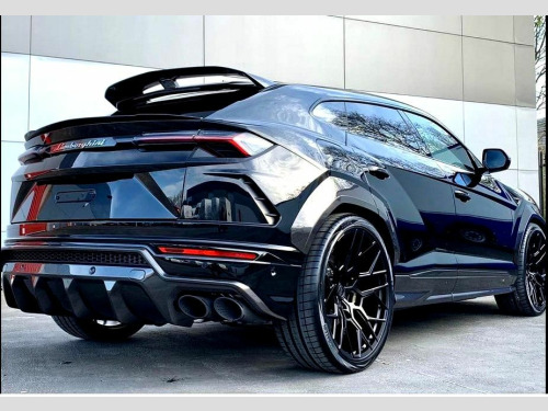 Lamborghini URUS  4.0 V8 BiTurbo S Auto 4WD Euro 6 5dr VAT QUALIFYING | URBAN NERO CONVERSION