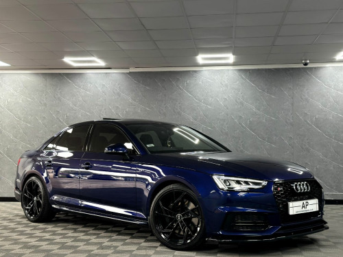 Audi A4  S4 Quattro 4dr Tip Tronic