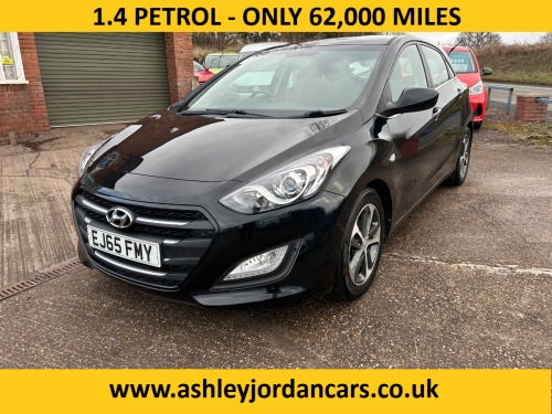 Hyundai i30  1.4 Blue Drive SE 5dr